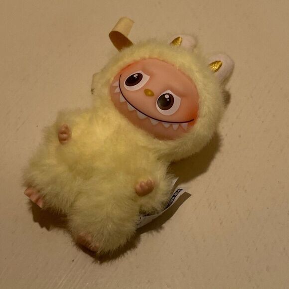 Authentic PopMart Labubu The Monsters Pin for Love Series “F” Yellow Plush Penda - Picture 14 of 14